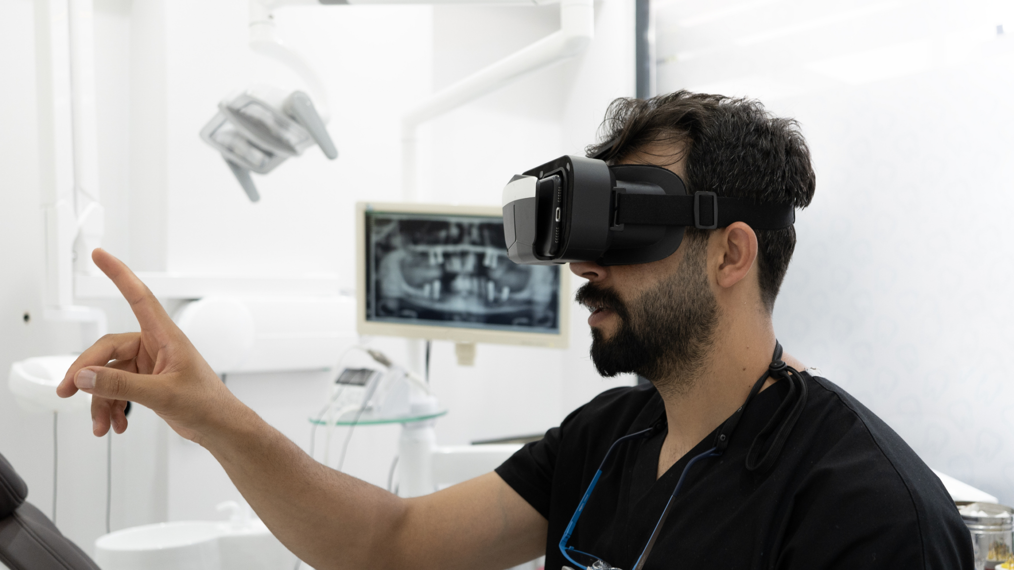 AI-Powered Dental Education: How Virtual Reality is Transforming Dental School Requirements in 2026