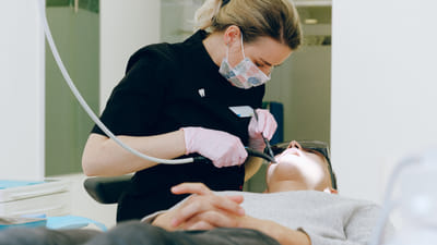 Ethics in Dentistry: The Importance of Upholding Professional Standards and Integrity